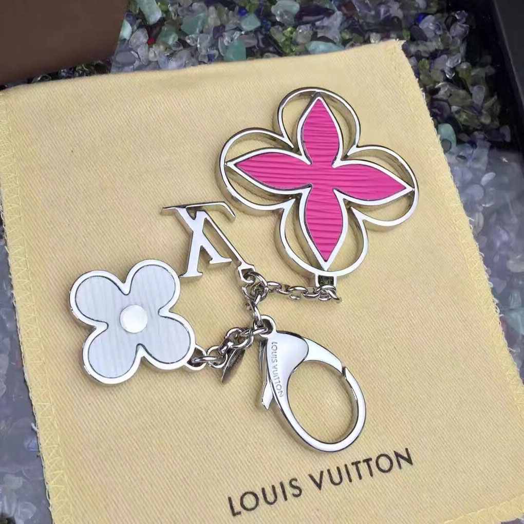 Louis Vuitton Bag Charm Rimi Key Holder Rose&Silver M61013