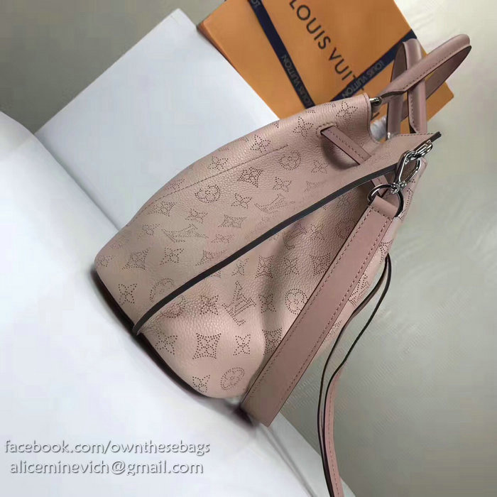 Louis Vuitton Mahina Leather Girolata Magnolia M54401