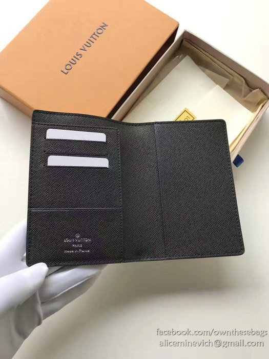 Louis Vuitton Monogram Canvas Pocket Organizer M66935