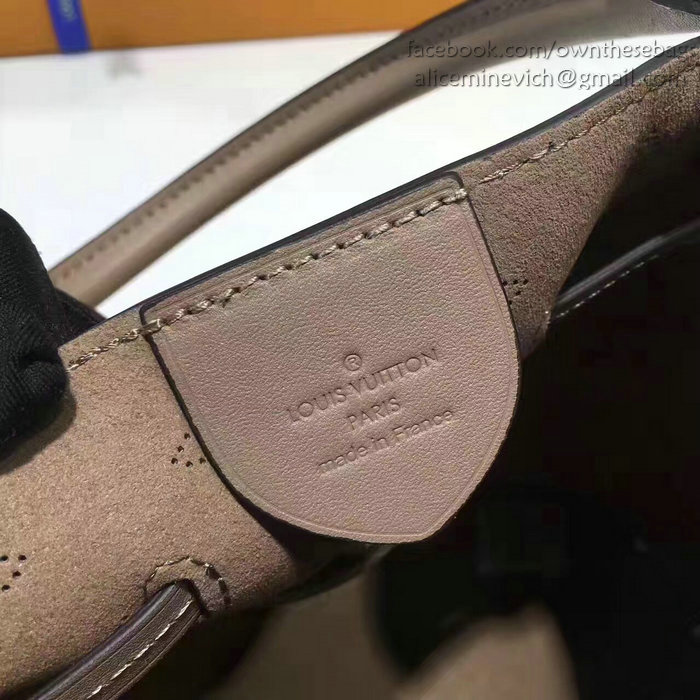 Louis Vuitton Mahina Leather Girolata Galet M54401