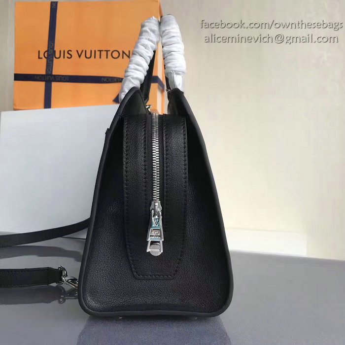 Louis Vuitton Epi Leather Vaneau MM Black M51239