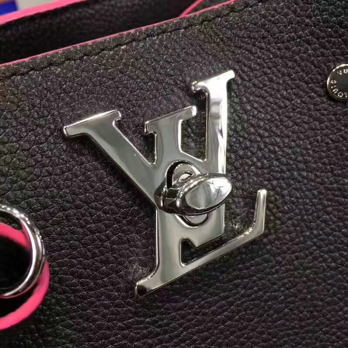 Louis Vuitton Soft Calfskin Lockme Bucket Noir M54677