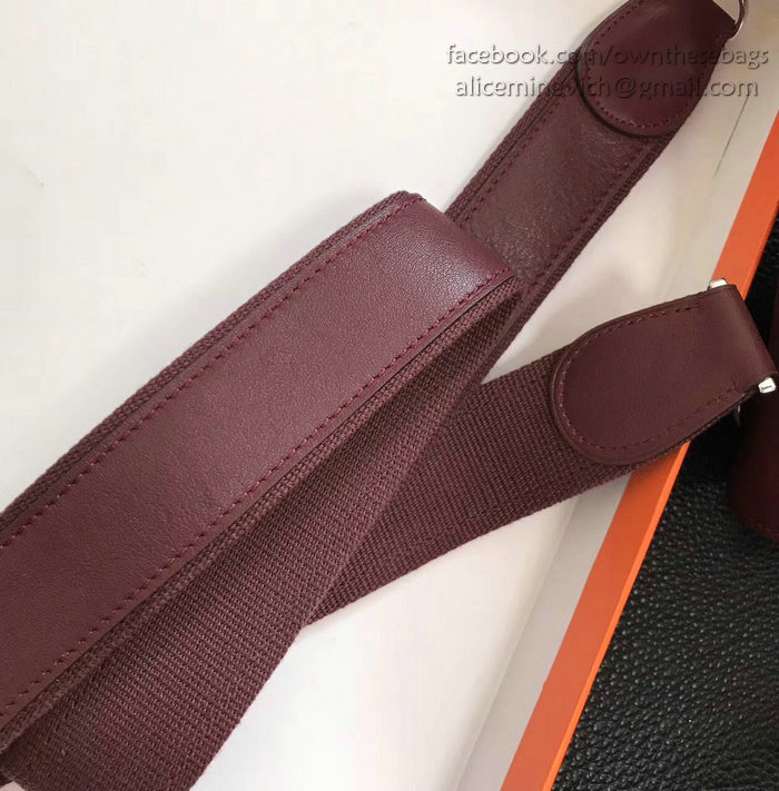 Hermes Berline Bag in Burgundy Swift Leather H90081