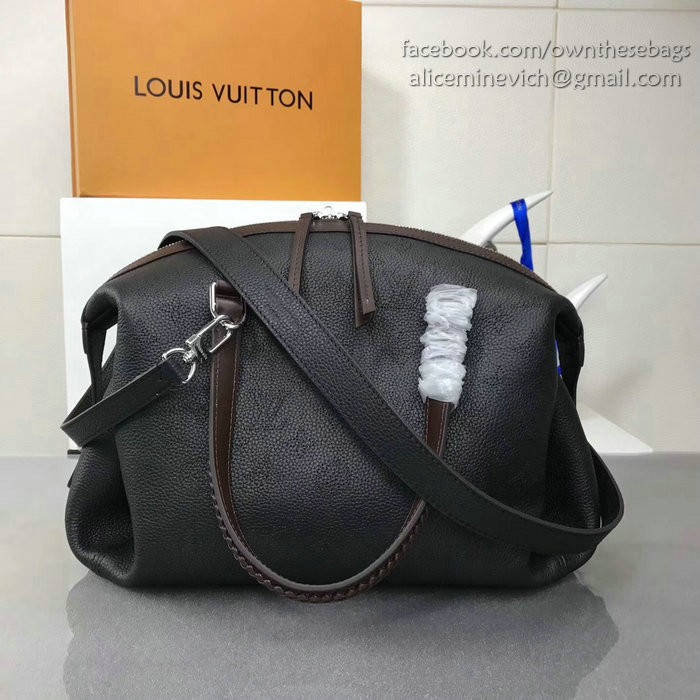 Louis Vuitton Mahina Leather Asteria Black M54673
