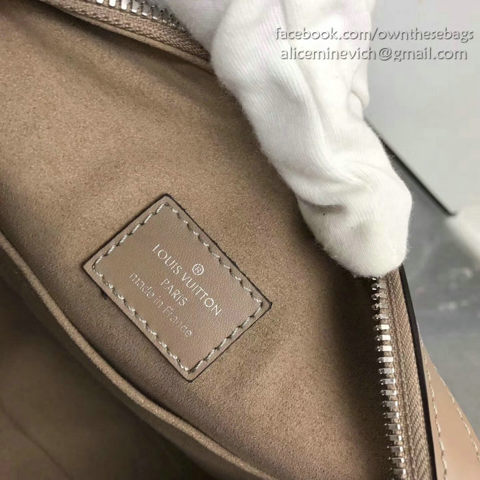 Louis Vuitton Mahina Leather Asteria Galet M54673