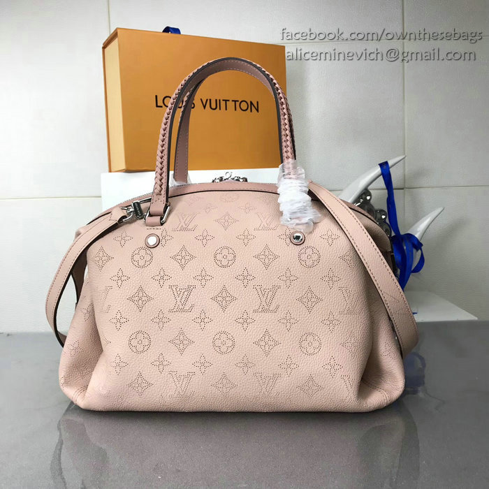 Louis Vuitton Mahina Leather Asteria Magnolia M54673