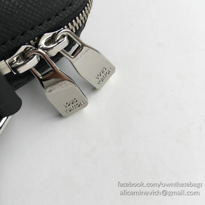 Louis Vuitton Taiga Leather Grigori Pochette MM Noir M30238