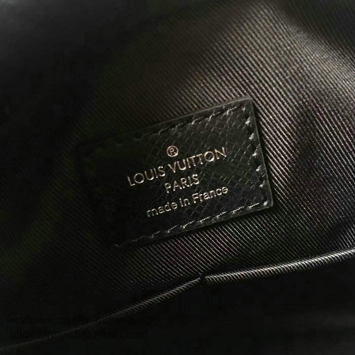 Louis Vuitton Taiga leather Anton Messenger PM Noir M34411
