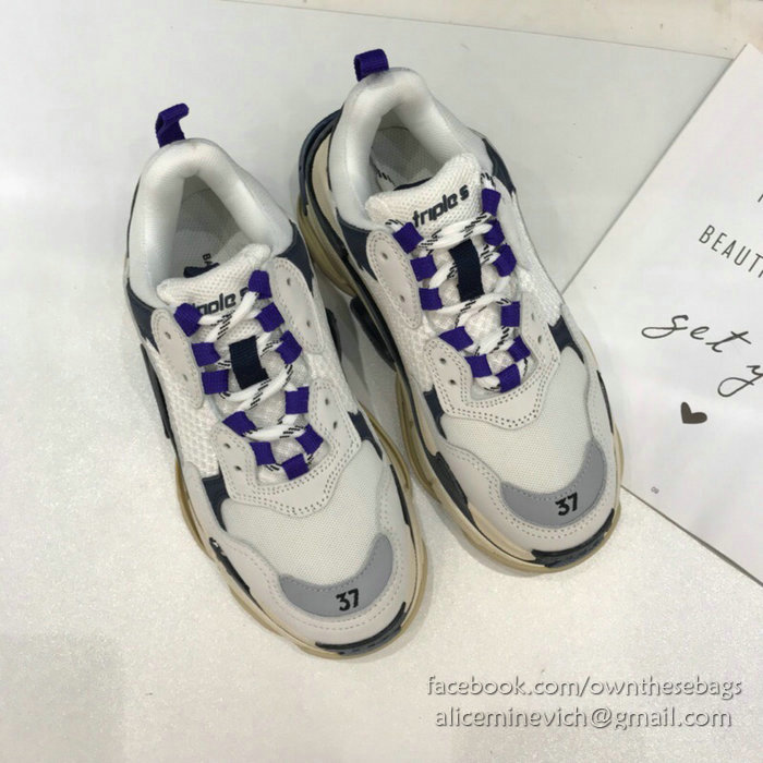 Balenciaga Triple S Sneakers B811061L