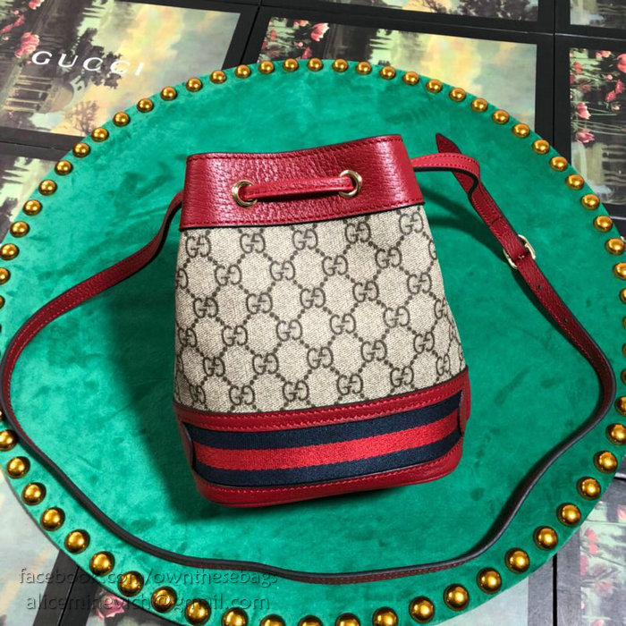 Gucci GG Supreme Bucket Bag Red 550620