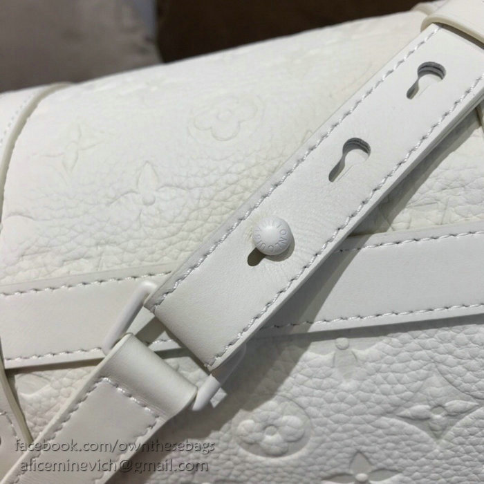 Louis Vuitton Calfskin Papillon White M44425