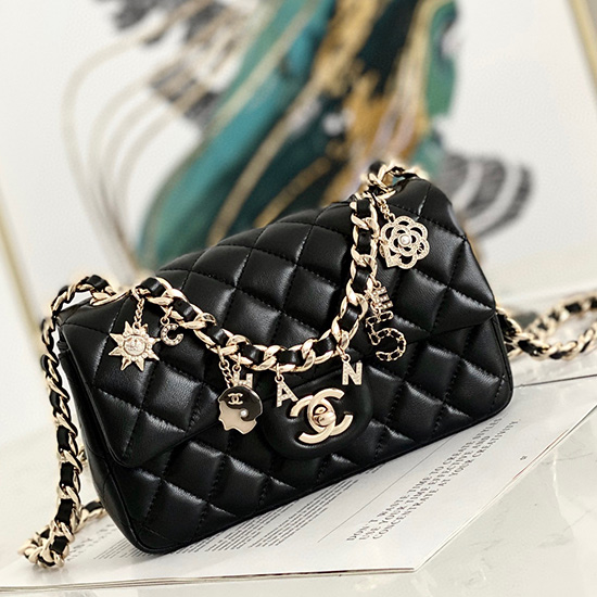 Chanel Lambskin Flap Bag Black AS2326